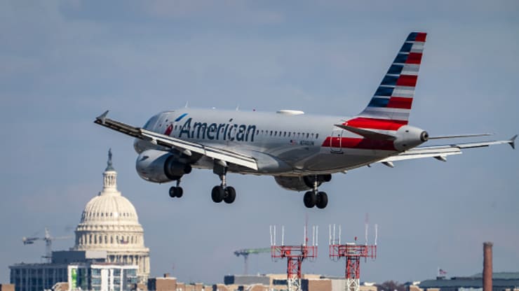 Biden taps Denver airport chief Phil Washington to head the FAA